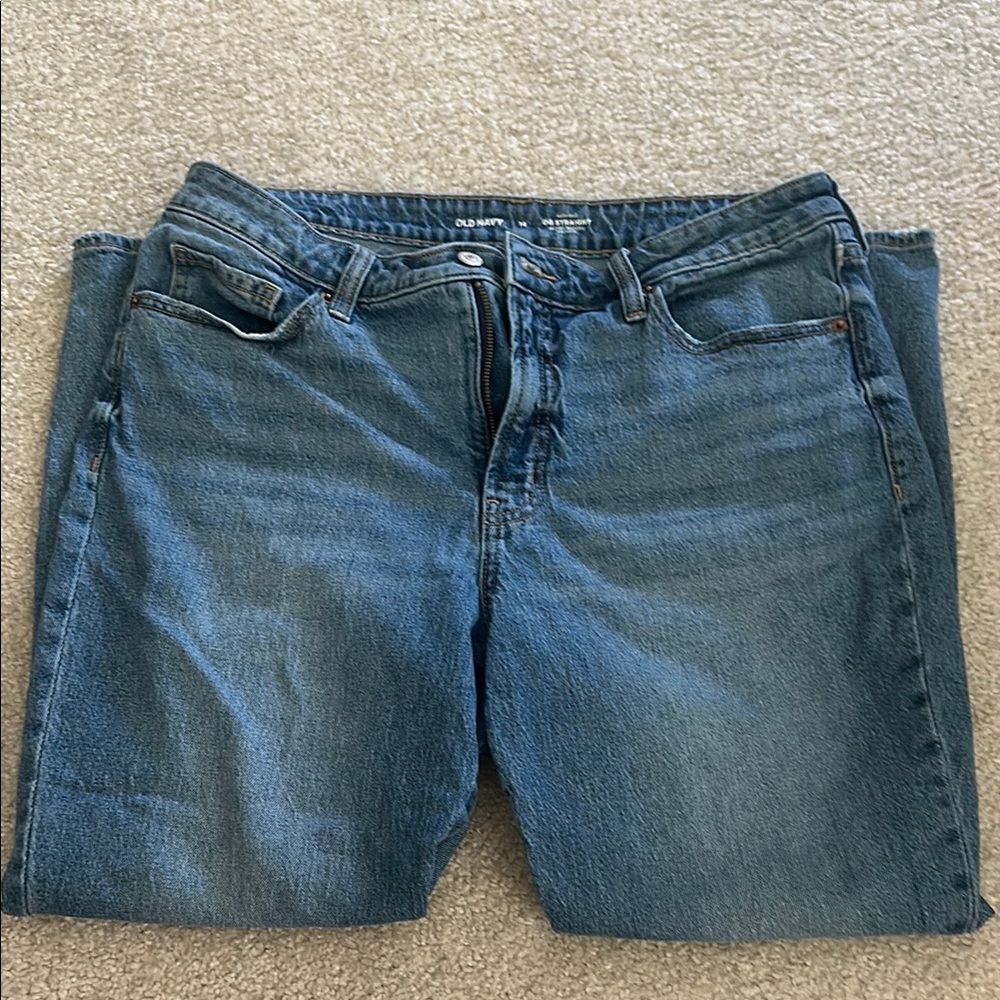 Old Navy OG Straight Blue Relaxed Jeans Versatile Everyday Wear
